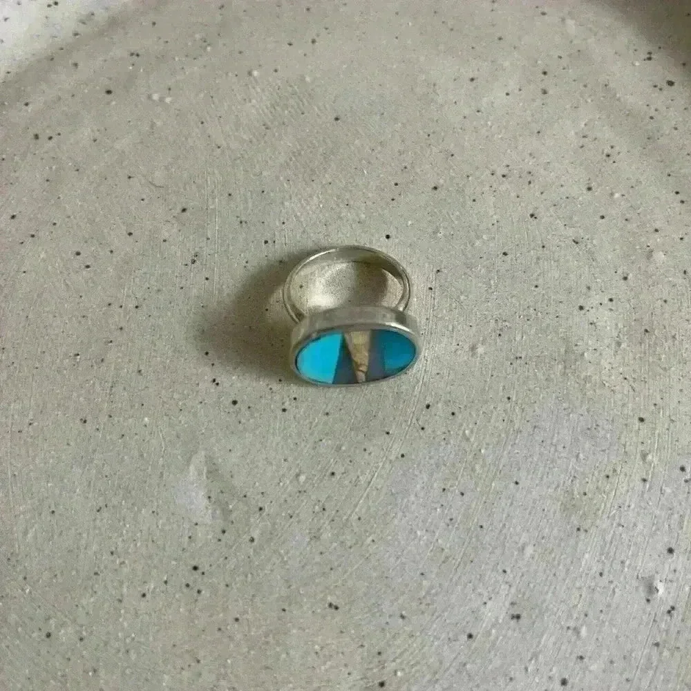 Seaponycouture ring